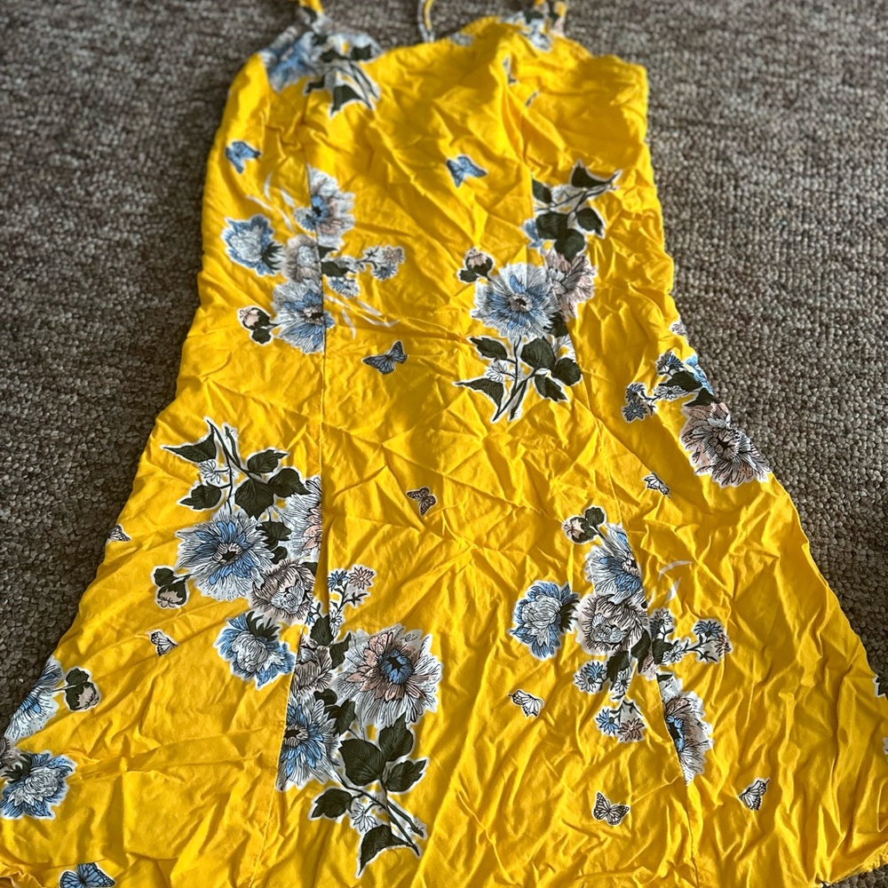 Dress - Picture 2 of 2